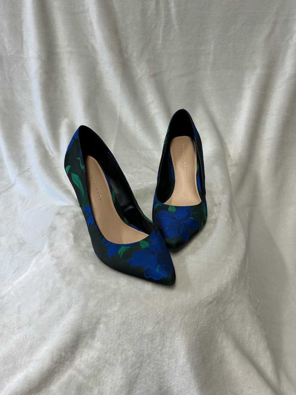 Kelly & Katie Blue and Green Floral Pointed-Toe Pumps